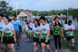 BIB: 
                            <button type="button" onclick="openModal(3631247)" class="btn btn-primary btn-sm float-right btn-popup" data-toggle="modal" data-target=".modal-high-quality">
                        <i class="fas fa-shopping-cart"></i> Add to Cart
                    </button>
                                            <button type="button" onclick="isThisMe(3631247, true)" class="btn btn-success btn-sm float-right btn-popup btn-isme hidden" data-toggle="tooltip" data-placement="bottom" title="นี่คือรูปของคุณใช่ไหม คลิกที่นี่เพื่อเอาเข้าอัลบั้ม">
                        <i class="fas fa-plus"></i> Add to album
                    </button>
                    <button type="button" onclick="isThisMe(3631247, false)" class="btn btn-warning btn-sm float-right btn-popup btn-isnotme hidden">
                        <i class="fas fa-ban"></i> Remove from album
                    </button>